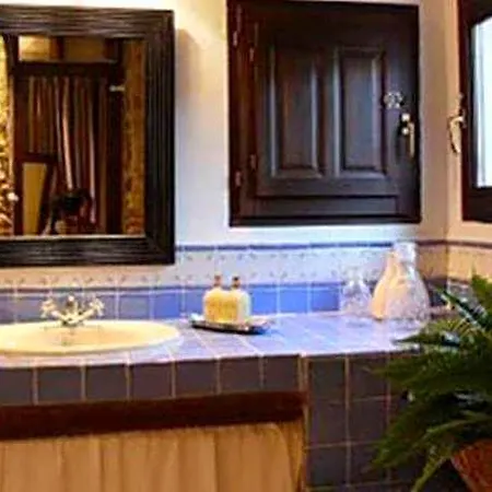 Rusticae El Anadio Hotell
